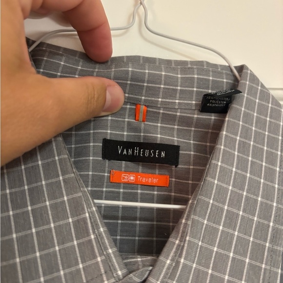 Van Heusen Traveler Dress Shirt | XL 17–17.5 | Wrinkle-Free | Gray Grid Check - Picture 3 of 5